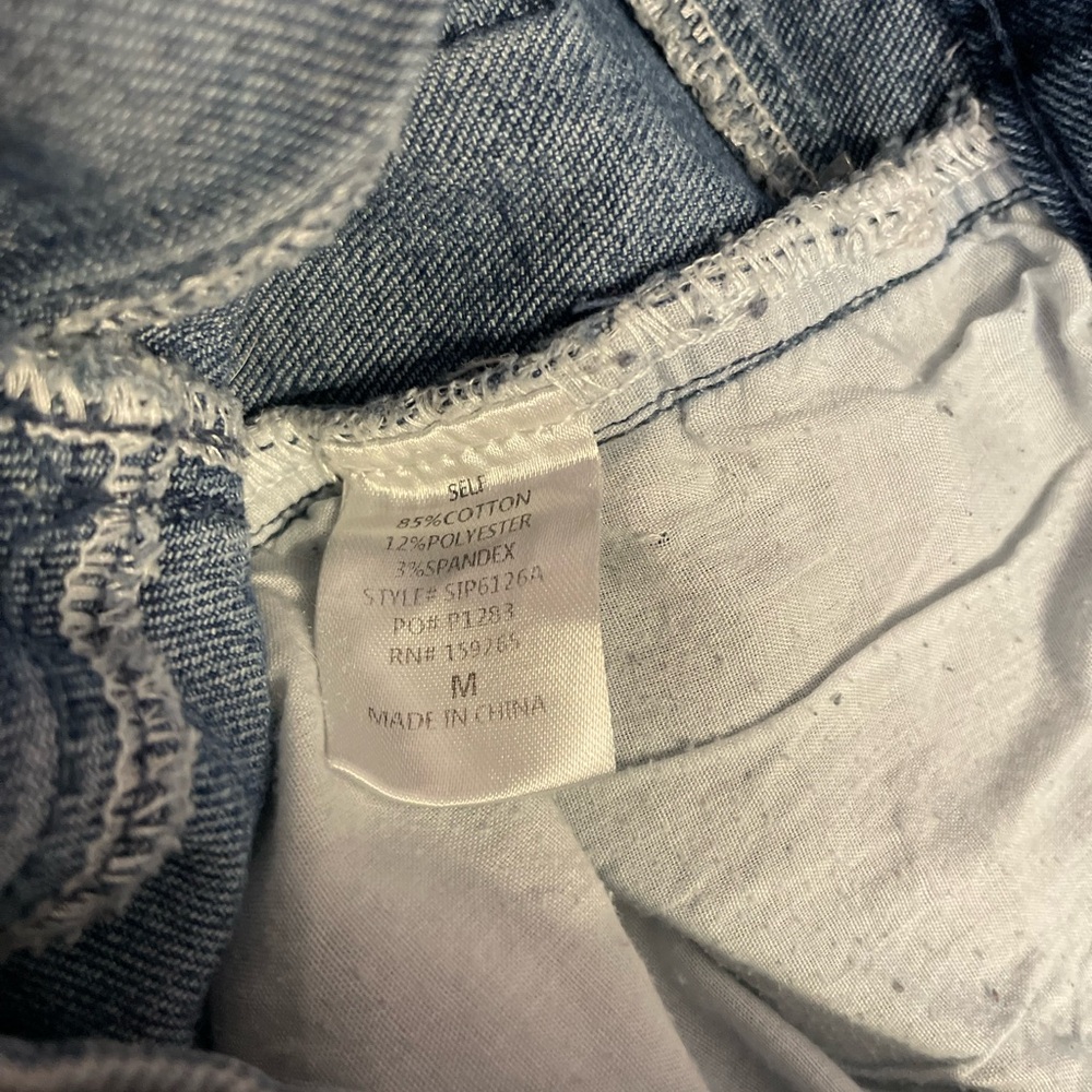 Saints & Hearts Bell bottom jeans - Picture 7 of 7